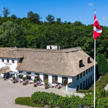 Bromolle Kro Jyderup Exteriör bild